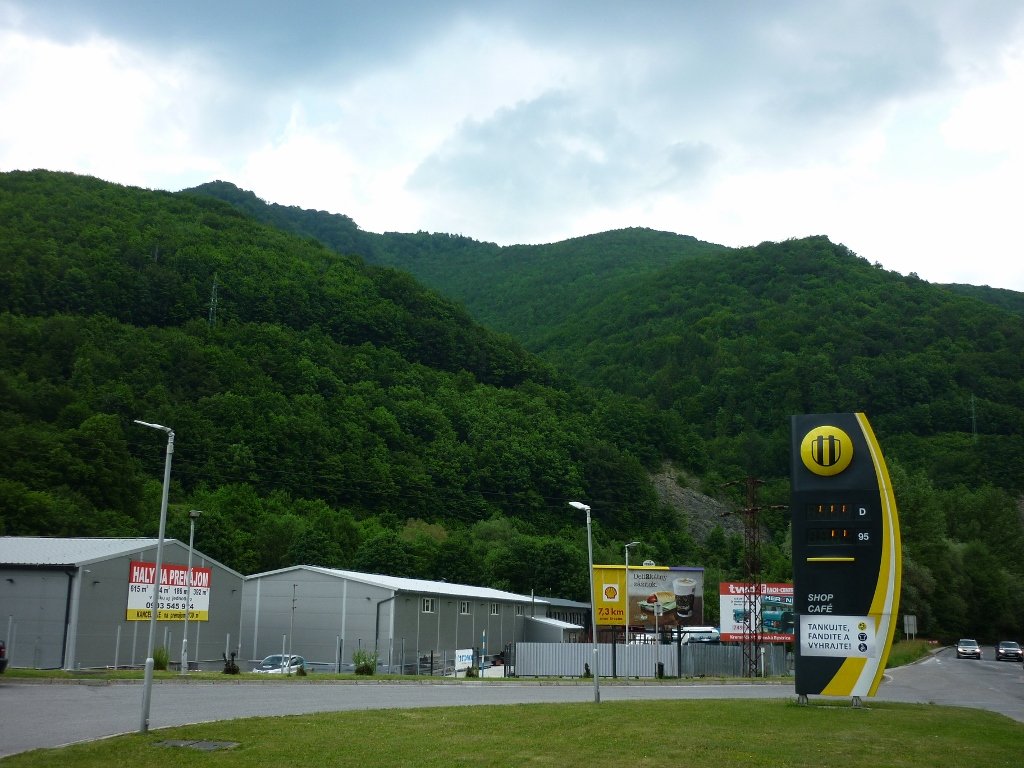 Doplnění paliva a hurá na Harmanec